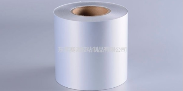 PET不幹膠材料印刷加（jiā）工（gōng）要注（zhù）意哪些事項?